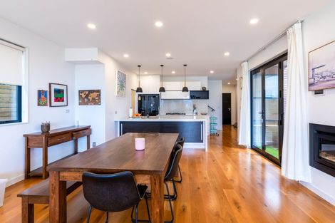 Photo of property in 11 Coastview Lane, Long Bay, Auckland, 0630