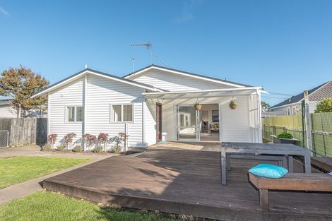 Photo of property in 59 Maxwell Avenue, Durie Hill, Whanganui, 4500