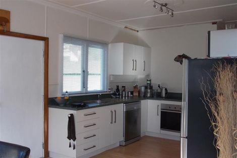 Photo of property in 7 Tangi Street, Kai Iwi, Wanganui, 4574