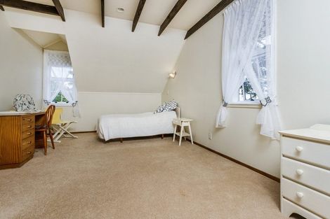 Photo of property in 75 Moore Street, Hillcrest, Auckland, 0627