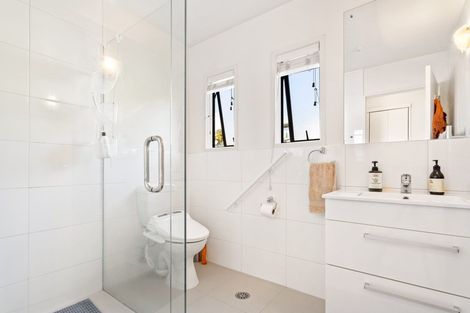 Photo of property in The Grange, 48/92 Bush Road, Albany, Auckland, 0632