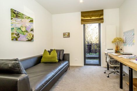 Photo of property in 10 Preston Drive, Arrowtown, 9302