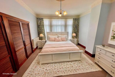 Photo of property in 14 Wynyard Street, Devonport, Auckland, 0624