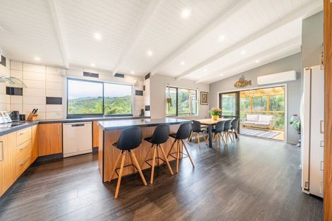 Photo of property in 17 Seymour Grove, Kingsley Heights, Upper Hutt, 5018