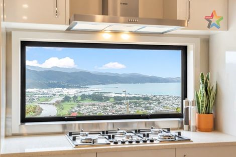 Photo of property in 12 Poto Road, Normandale, Lower Hutt, 5010