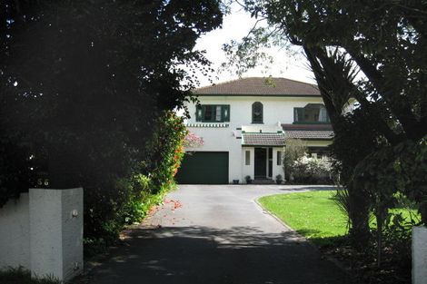 Photo of property in 56 Wyndrum Avenue, Waterloo, Lower Hutt, 5011