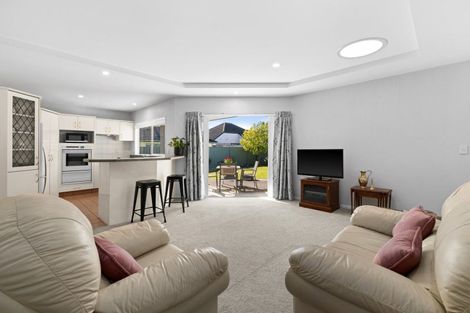 Photo of property in 3 Dules Walk, Taradale, Napier, 4112