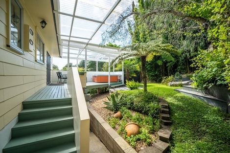 Photo of property in 50 Awaruku Road, Torbay, Auckland, 0630
