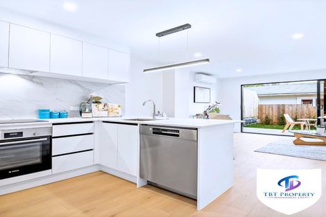 Photo of property in 3/11 Stottholm Road, Titirangi, Auckland, 0604