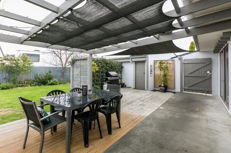 Photo of property in 4 Laurent Place, Greenmeadows, Napier, 4112