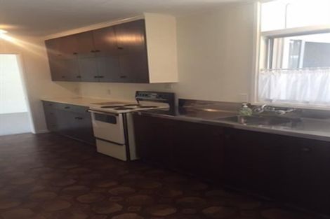 Photo of property in 3/1204 Heretaunga Street East, Parkvale, Hastings, 4122