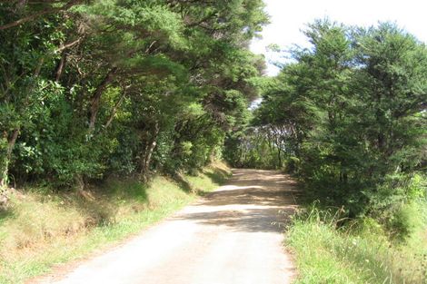 Photo of property in 64 Fairview Crescent, Omiha, Waiheke Island, 1081