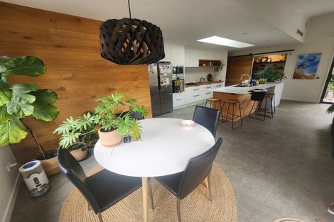 Photo of property in 11 Laing Crescent, Heathcote Valley, Christchurch, 8022