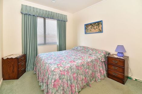 Photo of property in 4/848 Whangaparaoa Road, Manly, Whangaparaoa, 0930