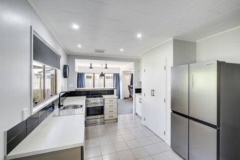 Photo of property in 4 Laurent Place, Greenmeadows, Napier, 4112