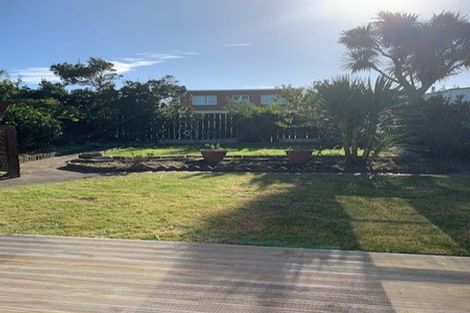 Photo of property in 9 Bermuda Grove, Paraparaumu Beach, Paraparaumu, 5032