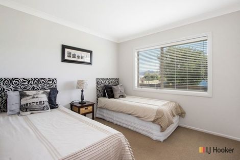 Photo of property in 14 Reo Crescent, Waihi Beach, 3611