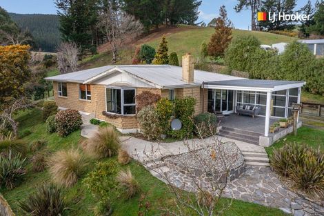 Photo of property in 16 Dunedin Street, Milburn, Milton, 9291