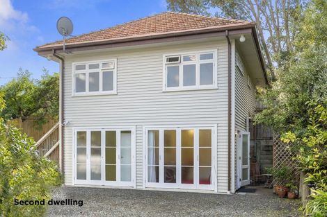 Photo of property in 34 Hastings Parade, Devonport, Auckland, 0624