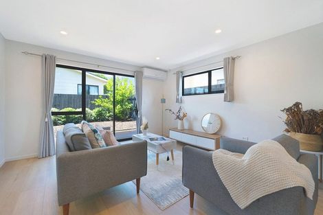 Photo of property in 7/17 Rewarewa Road, Te Atatu Peninsula, Auckland, 0610