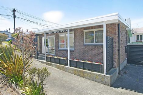 Photo of property in 1/29 Parkvale Road, Karori, Wellington, 6012