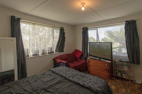 Photo of property in 20 Curling Crescent, Onekawa, Napier, 4110