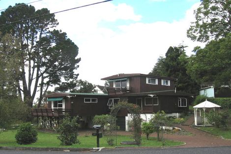 Photo of property in 79 Takahe Road, Titirangi, Auckland, 0604