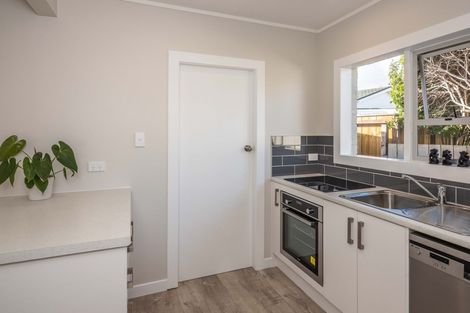 Photo of property in 30a Toru Road, Paraparaumu Beach, Paraparaumu, 5032