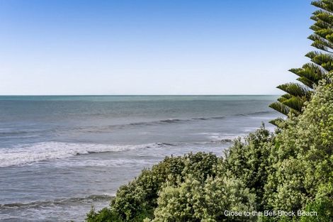 Photo of property in 9 Huetu Place, Bell Block, New Plymouth, 4312