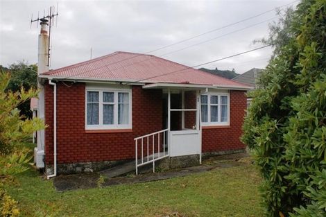 Photo of property in 39 Bledisloe Crescent, Wainuiomata, Lower Hutt, 5014
