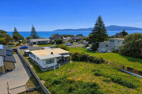Photo of property in 222 Rosetta Road, Raumati South, Paraparaumu, 5032