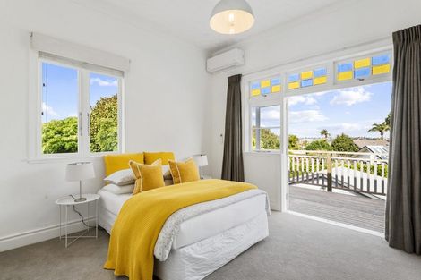 Photo of property in 12 Domain Street, Devonport, Auckland, 0624