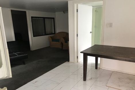 Photo of property in 131a East Tamaki Road, Papatoetoe, Auckland, 2025