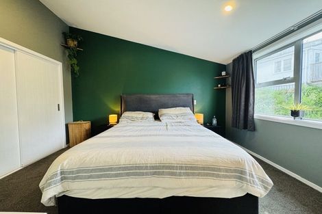 Photo of property in 5/20 Glanmire Road, Newlands, Wellington, 6037