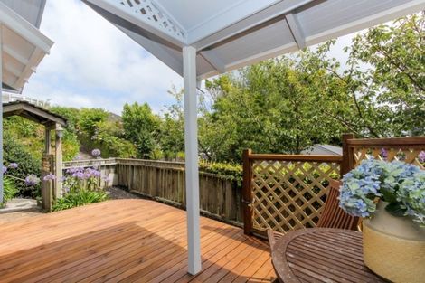 Photo of property in 107 Belt Road, New Plymouth, 4310