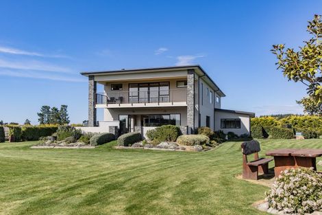 Photo of property in 1 Hayfield Terrace, Cust, Rangiora, 7471