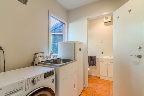 Photo of property in 3 Howard Street, Macandrew Bay, Dunedin, 9014