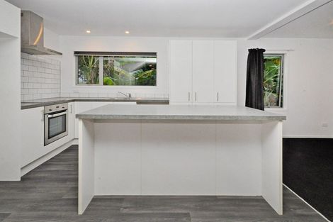 Photo of property in 46a Elliston Crescent, Stanmore Bay, Whangaparaoa, 0932