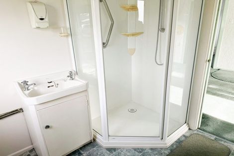 Photo of property in 18 Lake Terrace Road, Little River, 7591