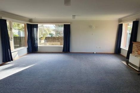 Photo of property in 158 Stokes Valley Road, Stokes Valley, Lower Hutt, 5019