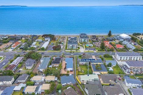 Photo of property in 2/31 Alice Avenue, Orewa, 0931