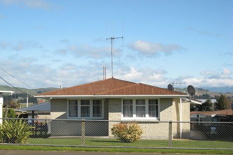 Photo of property in 34 Racecourse Road, Waipukurau, 4200
