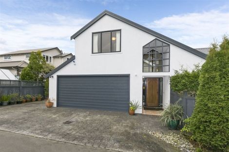 Photo of property in 19a Ngatoto Street, Khandallah, Wellington, 6035