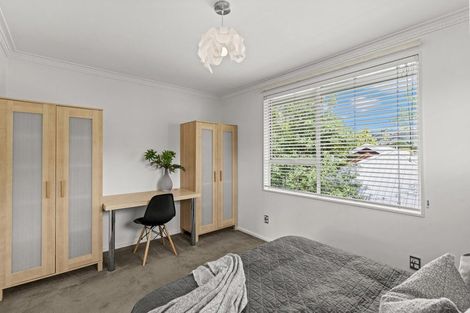 Photo of property in 2/14c Cashmere Road, Cashmere, Christchurch, 8022