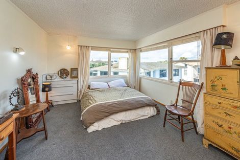 Photo of property in 8 Kapiti Terrace, Castlecliff, Whanganui, 4501