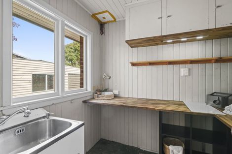 Photo of property in 112 Smith Street, Woolston, Christchurch, 8062