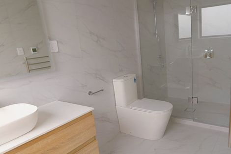 Photo of property in 12 Notre Dame Way, Albany, Auckland, 0632