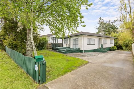 Photo of property in 137 Universal Drive, Henderson, Auckland, 0610