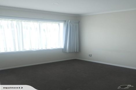 Photo of property in 5 Panakenake Way, Flat Bush, Auckland, 2019