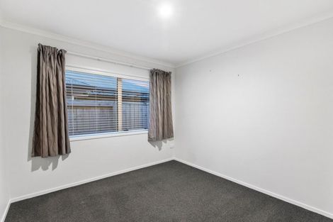 Photo of property in 21 Ponga Place, Papamoa Beach, Papamoa, 3118